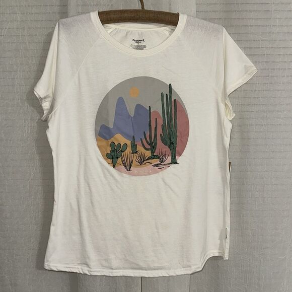 BearPaw M-L-XL Crewneck Desertscape Graphic Front Cotton Blend Short Sleeve Tee - Picture 6 of 13